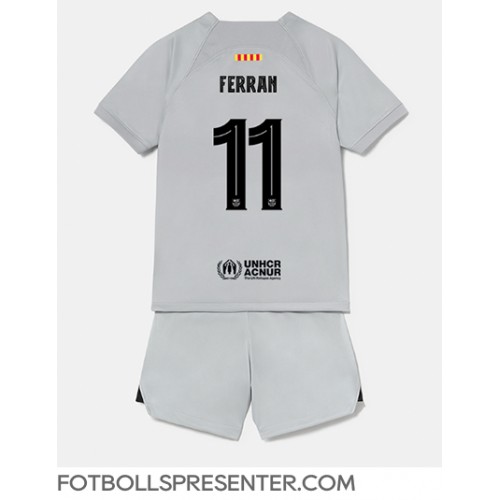 Barcelona Ferran Torres #11 Tredje tröja Barn 2022-23 Kortärmad (+ korta byxor)